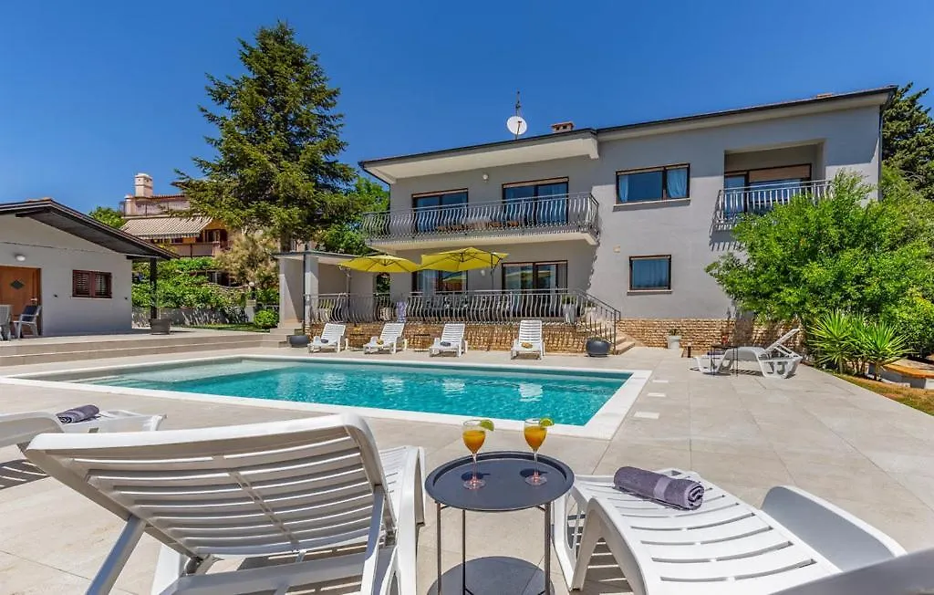 House Magnolia Villa Medulin