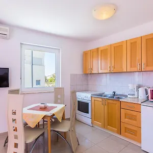 Apartament Tomo, Medulin